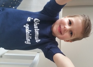 Sweater trui jongens Charmeur in opleiding kan met naam erboven