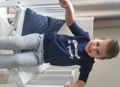 Sweater trui jongens Charmeur in opleiding kan met naam erboven