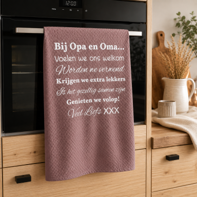 Theedoek met tekst bedrukt cadeau Bij opa en oma thuis regels