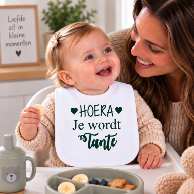 Baby Slabbetje met tekst -  hoera je wordt tante